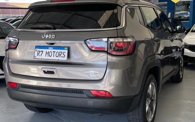 imagem-https://www.socarrao.com.br/sc-vehicle-images-prod/1164115/1777985551368-6.jpg