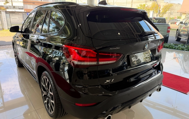imagem-https://www.socarrao.com.br/sc-vehicle-images-prod/1165591/1784666697760-d0377acf-6dd1-4148-975a-3b9a037ad53e.jpg
