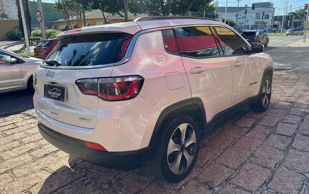imagem-https://www.socarrao.com.br/sc-vehicle-images-prod/1166295/1777988546525-V2hhdHNBcHAgSW1hZ2UgMjAyNi0wNC0xNyBhdCAwOS4xOS4yNiAoNCkuanBlZw.jpeg