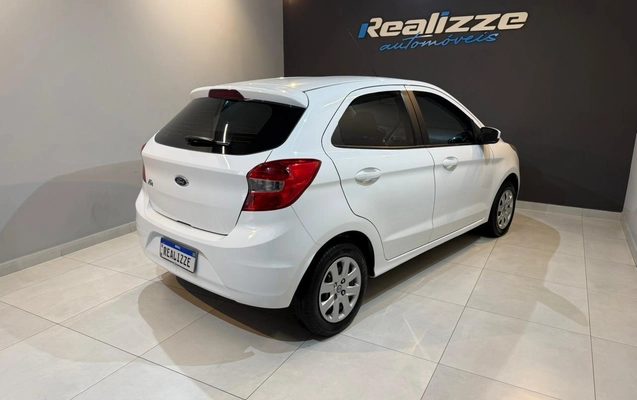 imagem-https://www.socarrao.com.br/sc-vehicle-images-prod/1166587/1777989114477-003_0b2a2d51679fcb566f539bf187fb3bb1.jpeg