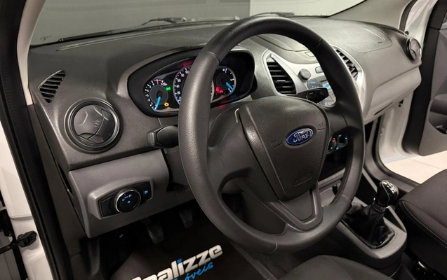 imagem-https://www.socarrao.com.br/sc-vehicle-images-prod/1166587/1777989114487-003_2be8a11a8d9432fed9eef6cacea7b227.jpeg