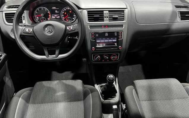 imagem-https://www.socarrao.com.br/sc-vehicle-images-prod/1166801/1789389799531-8055645_8_B_af38e186a5.jpeg