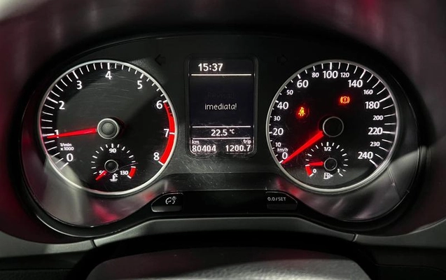 imagem-https://www.socarrao.com.br/sc-vehicle-images-prod/1166801/1789389799536-8055645_3_B_f59565df44.jpeg