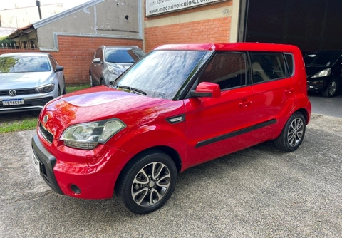 Kia SOUL 2010 Vermelho — foto 1 de 3