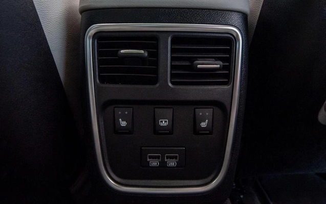 imagem-https://www.socarrao.com.br/sc-vehicle-images-prod/1167026/1784833780868-8055727_18_B_d3068a2873.jpeg