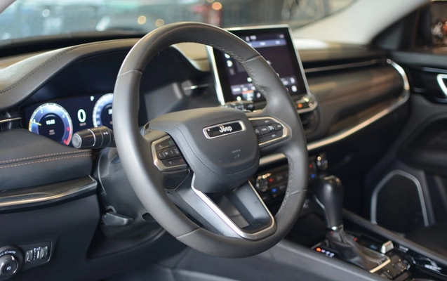 imagem-https://www.socarrao.com.br/sc-vehicle-images-prod/11692/1787926283899-vehicle_image_1768592962_9b1cbffb0a82f98a9b78e34b68f1da0f.jpeg