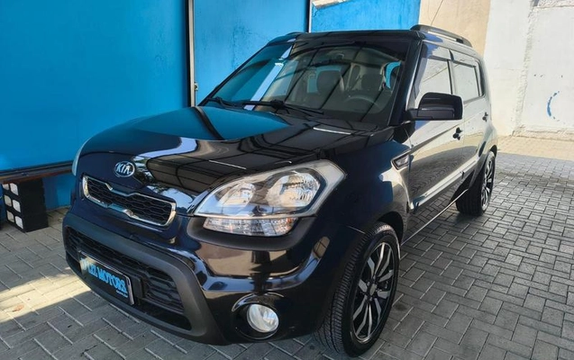 imagem-https://www.socarrao.com.br/sc-vehicle-images-prod/1169584/1785358524508-8056229_14_B_c37d2eaa32.jpeg