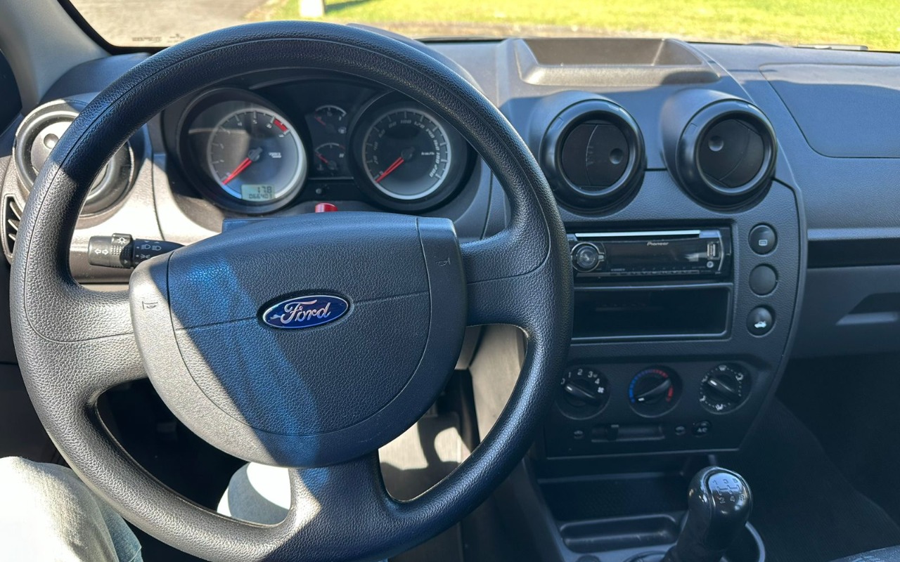imagem-https://www.socarrao.com.br/sc-vehicle-images-prod/1170616/1777995688499-V2hhdHNBcHAgSW1hZ2UgMjAyNi0wNS0wNSBhdCAxMS4wMi41MSAoMykuanBlZw.jpeg