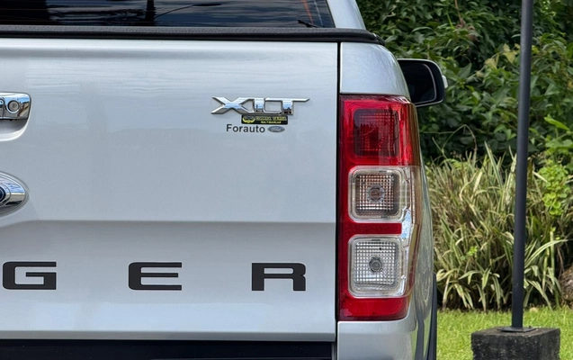 imagem-https://www.socarrao.com.br/sc-vehicle-images-prod/1171554/1777997349542-003_77c8fac4c289f40fcf0640ea9a080087.jpeg