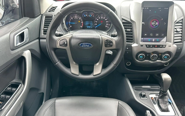imagem-https://www.socarrao.com.br/sc-vehicle-images-prod/1172586/1788898221385-0e9a085e413544f8b6af18fbcb898704_1777998777961.jpg