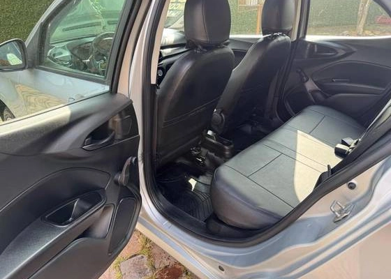 imagem-https://www.socarrao.com.br/sc-vehicle-images-prod/1172746/1777999241755-fiat-argo-1.0-firefly-flex-drive-manual-wmimagem09134707865.jpg