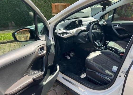 imagem-https://www.socarrao.com.br/sc-vehicle-images-prod/1172750/1777999242943-peugeot-2008-1.6-16v-flex-griffe-4p-manual-wmimagem1606206849.jpg