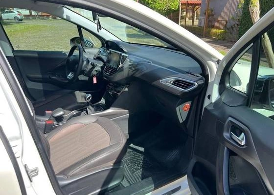 imagem-https://www.socarrao.com.br/sc-vehicle-images-prod/1172750/1777999242943-peugeot-2008-1.6-16v-flex-griffe-4p-manual-wmimagem16062539212.jpg