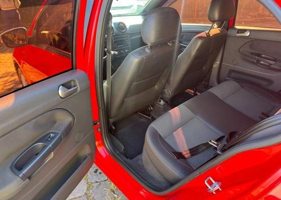imagem-https://www.socarrao.com.br/sc-vehicle-images-prod/1172914/1777999356325-volkswagen-gol-1.0-mi-city-8v-flex-2p-manual-wmimagem10302164229.jpg