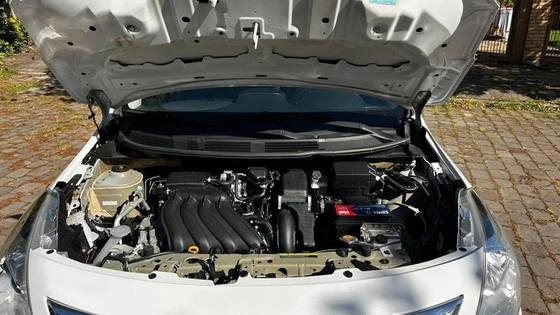 imagem-https://www.socarrao.com.br/sc-vehicle-images-prod/1172950/1777999387342-nissan-versa-1.6-16v-flex-advance-xtronic-wmimagem15535830998.jpg