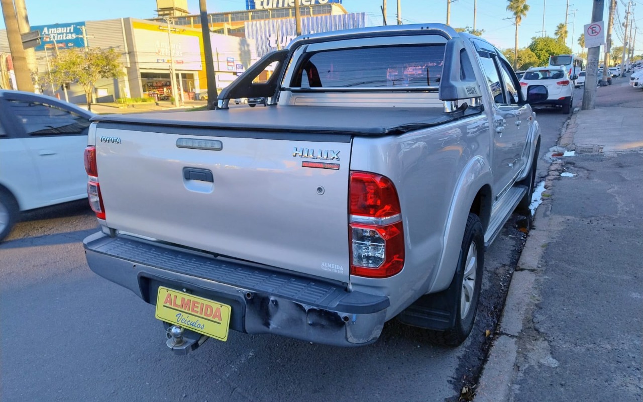 imagem-https://www.socarrao.com.br/sc-vehicle-images-prod/1175152/1778683864168-MTc3ODY4MzQ2OTA0Ny5qcGc.jpg