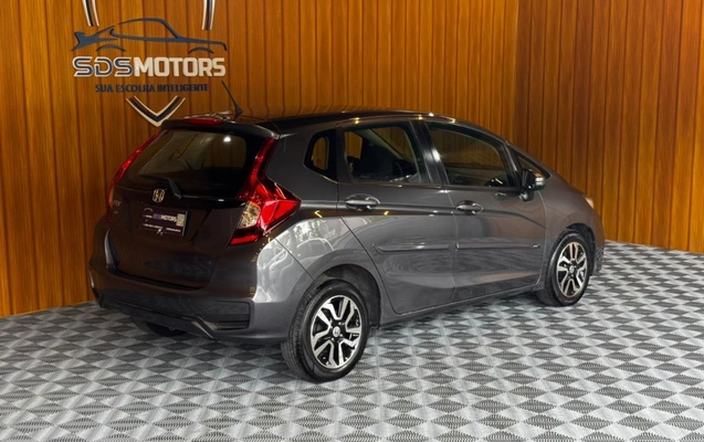 imagem-https://www.socarrao.com.br/sc-vehicle-images-prod/1175323/1788270669743-gb-c6c667a.jpeg