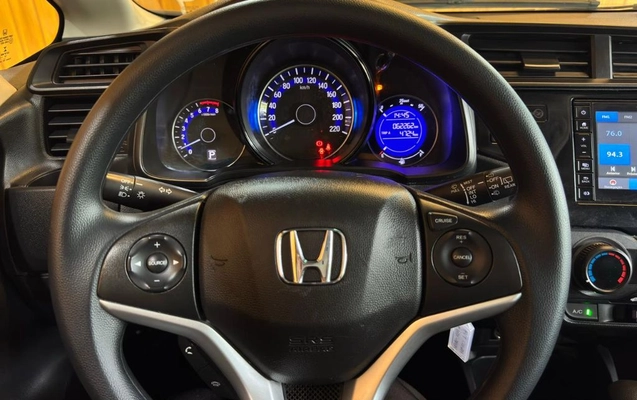 imagem-https://www.socarrao.com.br/sc-vehicle-images-prod/1175323/1788270669749-gb-6512ac6.jpeg