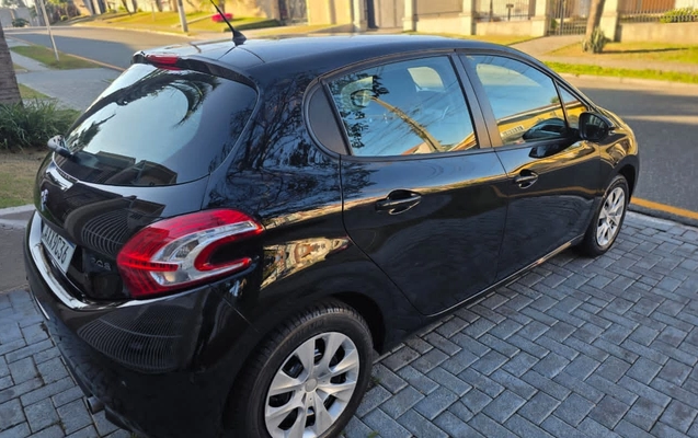 imagem-https://www.socarrao.com.br/sc-vehicle-images-prod/1176352/1778004972965-SU1HLTIwMjYwNTA1LVdBMDAyNi5qcGc.jpg