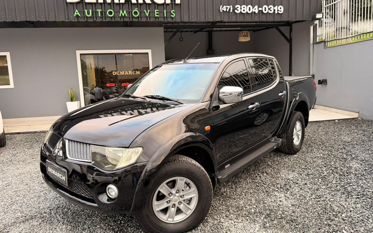Mitsubishi L200 2010 Preto — foto 1 de 3