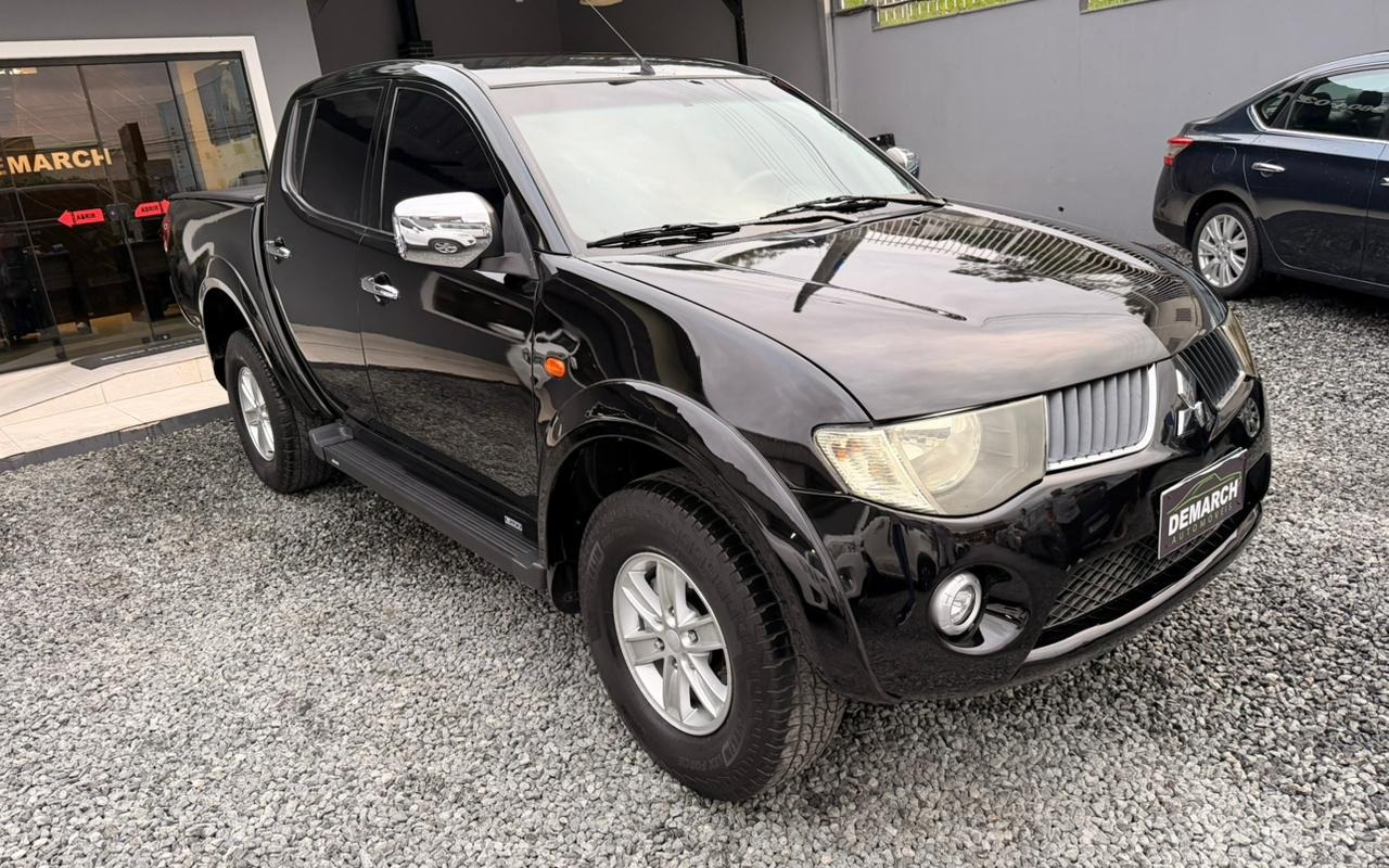 imagem-https://www.socarrao.com.br/sc-vehicle-images-prod/1176819/1778005726213-MS5qcGVn.jpeg
