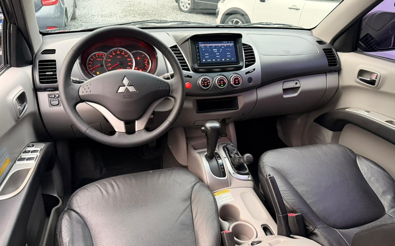 imagem-https://www.socarrao.com.br/sc-vehicle-images-prod/1176819/1778005726397-NS5qcGVn.jpeg