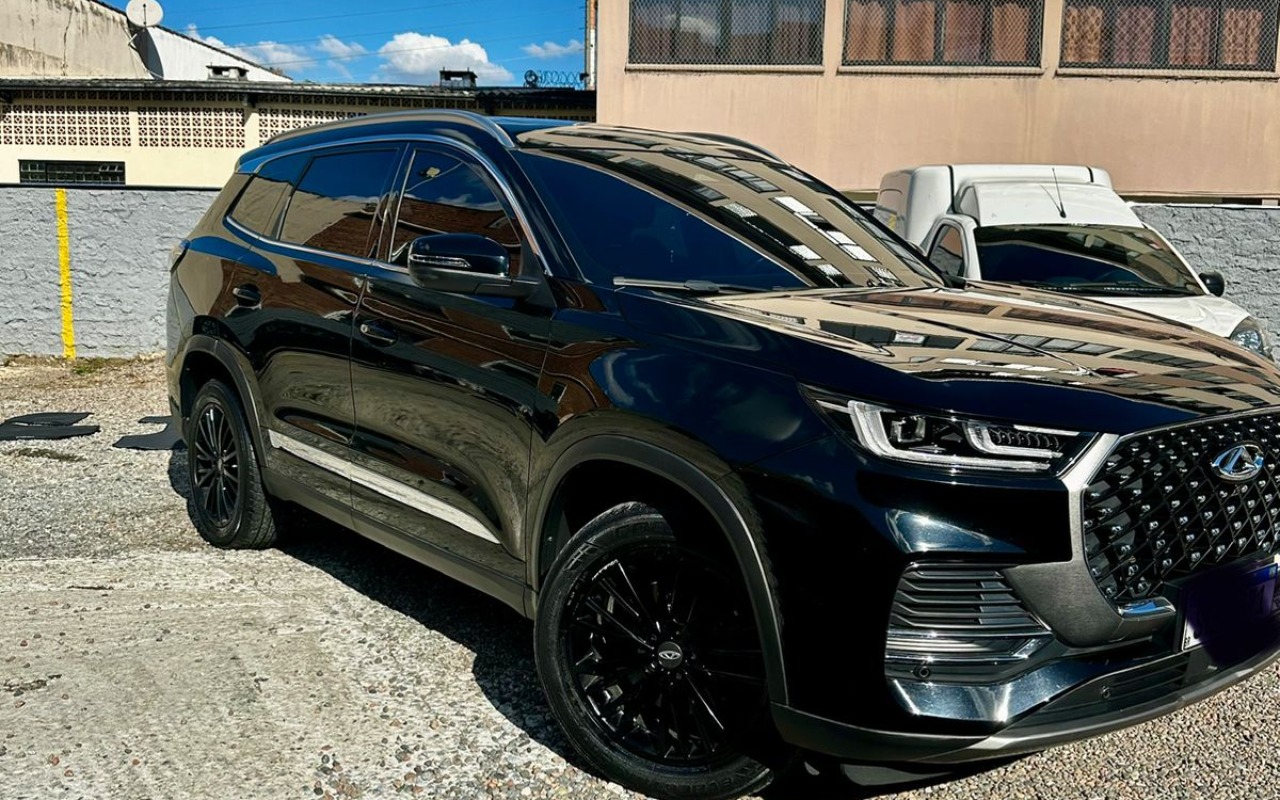 imagem-https://www.socarrao.com.br/sc-vehicle-images-prod/1176932/1778006573422-V2hhdHNBcHAgSW1hZ2UgMjAyNi0wNS0wNSBhdCAxNS4yOC41NCAoMSkuanBlZw.jpeg
