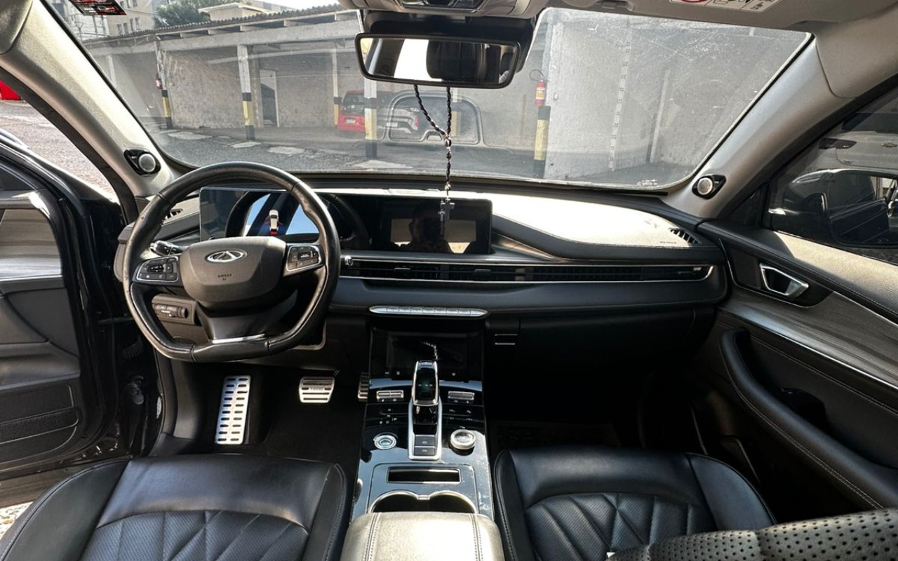 imagem-https://www.socarrao.com.br/sc-vehicle-images-prod/1176932/1778006574174-V2hhdHNBcHAgSW1hZ2UgMjAyNi0wNS0wNSBhdCAxNS4yOC41My5qcGVn.jpeg