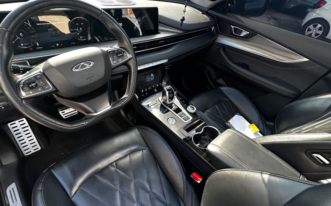 imagem-https://www.socarrao.com.br/sc-vehicle-images-prod/1176932/1778006575224-V2hhdHNBcHAgSW1hZ2UgMjAyNi0wNS0wNSBhdCAxNS4yOC41MyAoMSkuanBlZw.jpeg