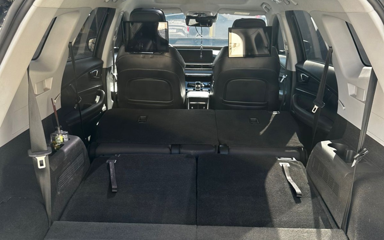 imagem-https://www.socarrao.com.br/sc-vehicle-images-prod/1176932/1778006575896-V2hhdHNBcHAgSW1hZ2UgMjAyNi0wNS0wNSBhdCAxNS4yOC41MiAoMykuanBlZw.jpeg