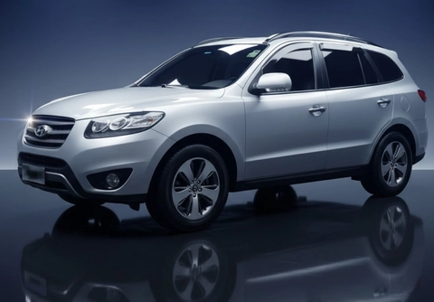 Hyundai Santa Fé 2012 Prata — foto 1 de 3