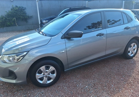 Chevrolet Onix 2024 Prata — foto 1 de 3