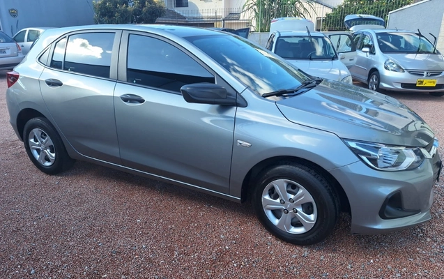 imagem-https://www.socarrao.com.br/sc-vehicle-images-prod/1177594/1778076682754-SU1HLTIwMjYwNTA1LVdBMDA3My5qcGc.jpg