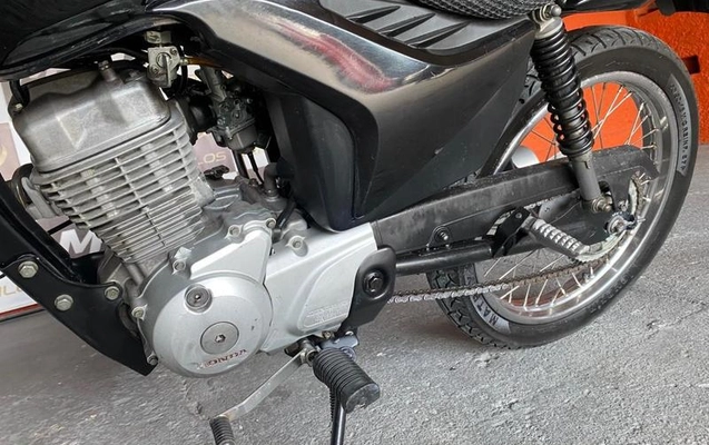 imagem-https://www.socarrao.com.br/sc-vehicle-images-prod/1178688/1787144499136-8034594_5_B_11bc1dfeb9.jpeg