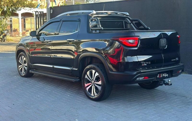 imagem-https://www.socarrao.com.br/sc-vehicle-images-prod/1178915/1789050045591-8058012_8_B_753aa7a2d8.jpeg