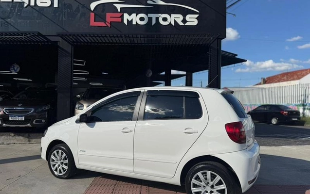imagem-https://www.socarrao.com.br/sc-vehicle-images-prod/1178916/1789660499160-8057969_6_B_a0d4dd9e83.jpeg