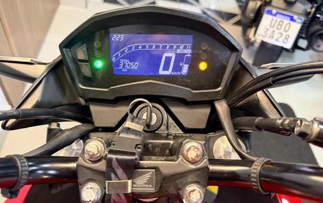 imagem-https://www.socarrao.com.br/sc-vehicle-images-prod/1178979/1780932392040-8057919_6_B_2975593881.jpeg