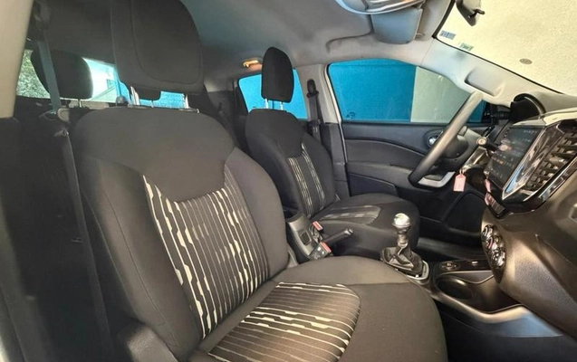 imagem-https://www.socarrao.com.br/sc-vehicle-images-prod/1179183/1790284478788-7934348_8_B_060e258c58.jpeg