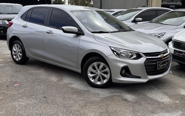 imagem-https://www.socarrao.com.br/sc-vehicle-images-prod/1179513/1778010133746-V2hhdHNBcHAgSW1hZ2UgMjAyNi0wNS0wNSBhdCAxNi4yMy40MiAoMSkuanBlZw.jpeg