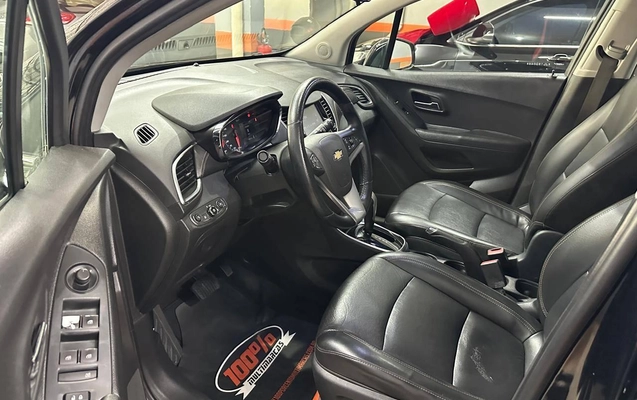 imagem-https://www.socarrao.com.br/sc-vehicle-images-prod/1179609/1788357754838-6444e1ee25164359a2b885a44b48612f_1778010046954.jpeg