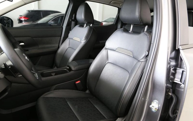 imagem-https://www.socarrao.com.br/sc-vehicle-images-prod/1180188/1790950613280-8046055_2_B_a030db8fd1.jpeg