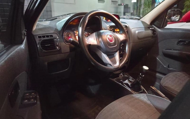 imagem-https://www.socarrao.com.br/sc-vehicle-images-prod/1180728/1778878045827-8030437_6_B_c6f159800b.jpeg