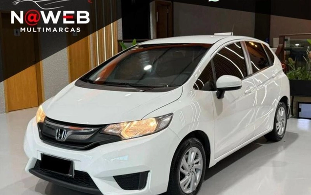 imagem-https://www.socarrao.com.br/sc-vehicle-images-prod/1180921/1787916627682-8058516_7_B_b28e66c359.jpeg