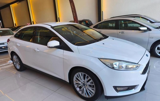 imagem-https://www.socarrao.com.br/sc-vehicle-images-prod/1181314/1787167257134-7896403_3_B_00ea66a6f8.jpeg