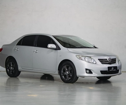 Toyota Corolla 2009 Prata — foto 1 de 3