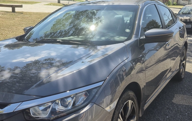 imagem-https://www.socarrao.com.br/sc-vehicle-images-prod/1187503/1778027922370-ODBmNjE0ZGMtZWEwMi00NjQ3LWE1MjUtOGY5MDhjY2FlMTlhLmpwZWc.jpeg