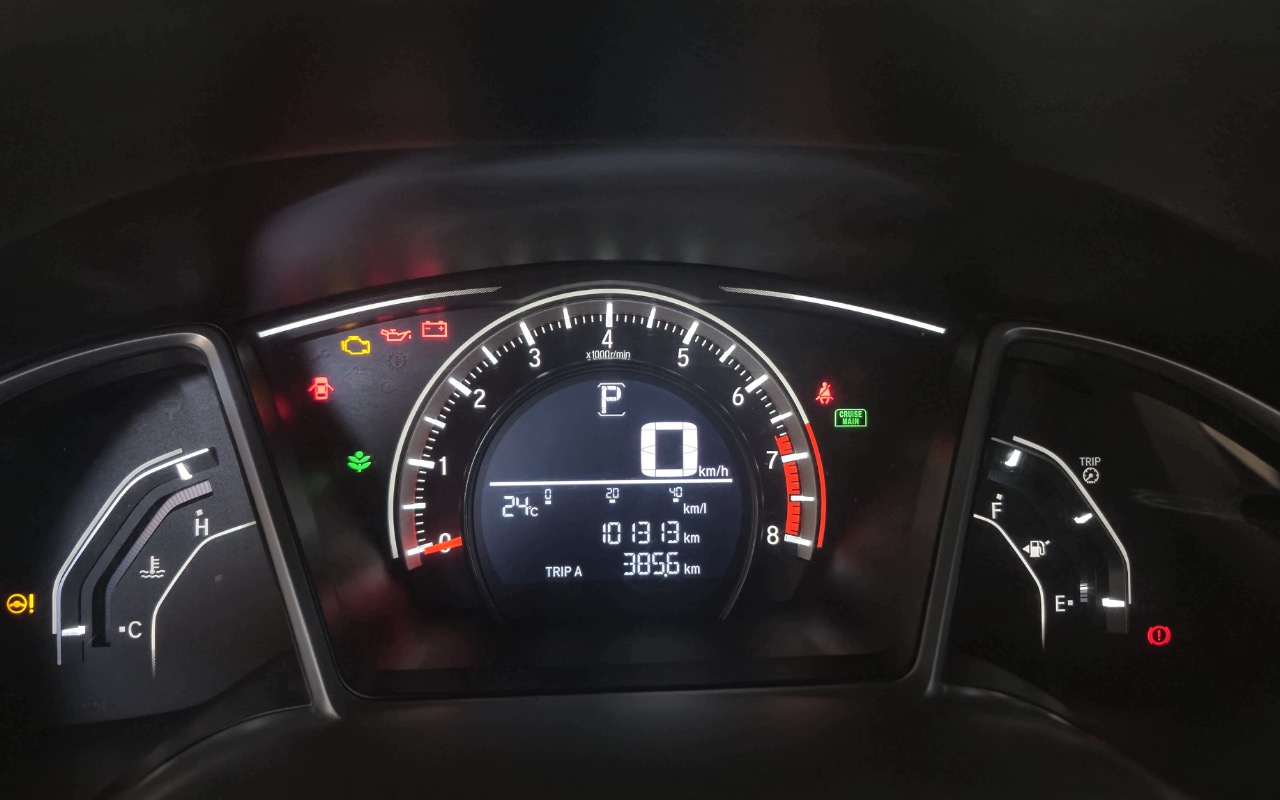 imagem-https://www.socarrao.com.br/sc-vehicle-images-prod/1187503/1778027923006-NWI5MWYxNzYtYjRhMS00NTNkLTg3MTYtMzk4YjFjODM1NjgxLmpwZWc.jpeg