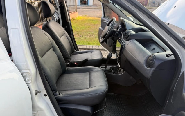 imagem-https://www.socarrao.com.br/sc-vehicle-images-prod/1190865/1778035223445-V2hhdHNBcHAgSW1hZ2UgMjAyNi0wNS0wNSBhdCAyMy4yMy4yNyAoMSkuanBlZw.jpeg