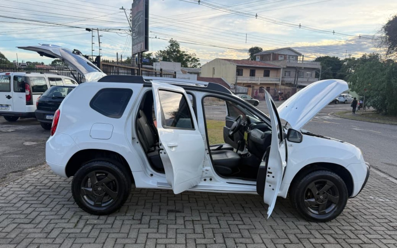 imagem-https://www.socarrao.com.br/sc-vehicle-images-prod/1190865/1778035224094-V2hhdHNBcHAgSW1hZ2UgMjAyNi0wNS0wNSBhdCAyMy4yMy4yOC5qcGVn.jpeg