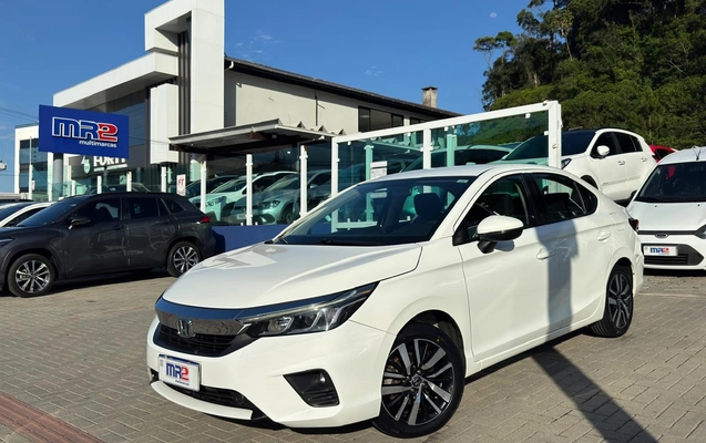 imagem-https://www.socarrao.com.br/sc-vehicle-images-prod/1197941/1778066890551-003_25ca1dfd678610097f9b676fb3b46035.jpeg